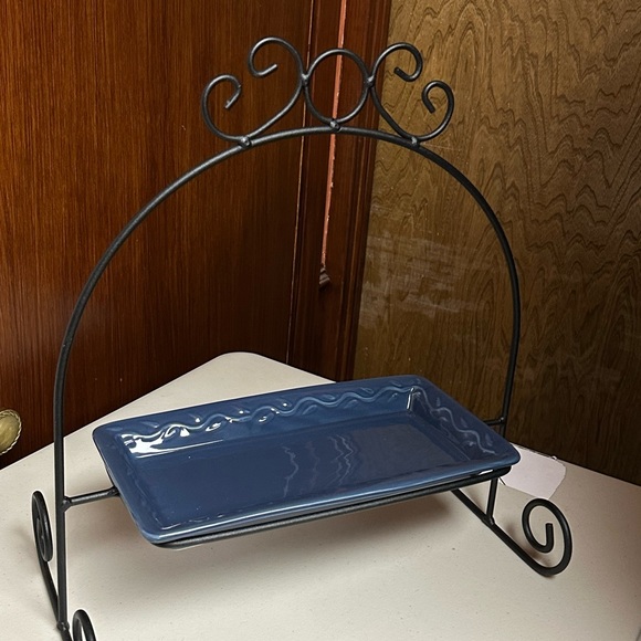 Vintage wrought iron stand holder with Appetizer Tray in cobalt blue - Picture 15 of 17